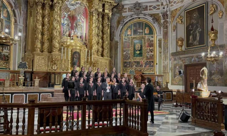 Академичният народен хор на АМТИИ и виртуозният цигулар Васко Василев в нов вълнуващ проект, този път в Япония